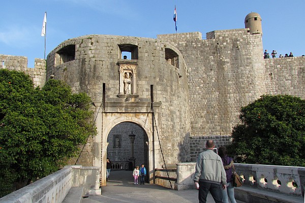 entrance to the Old City in Dubrovnik