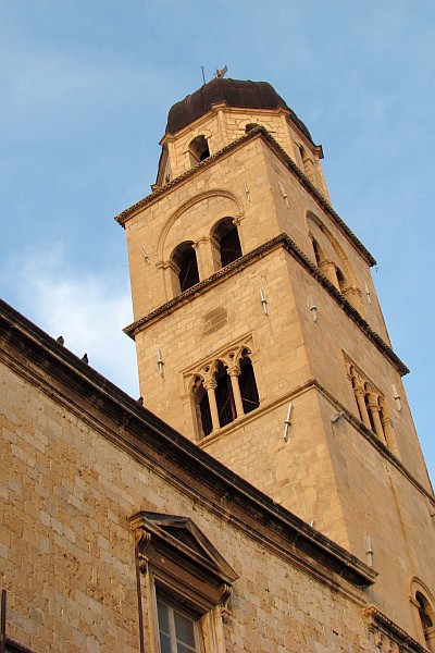 one of the churches along Placa Stradun