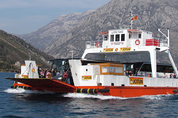 the ferry from Kamenari to Lepetane