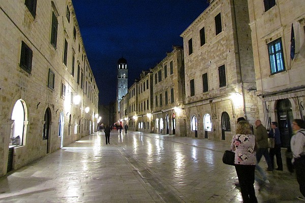 inside the castle at Dubrovnik at night