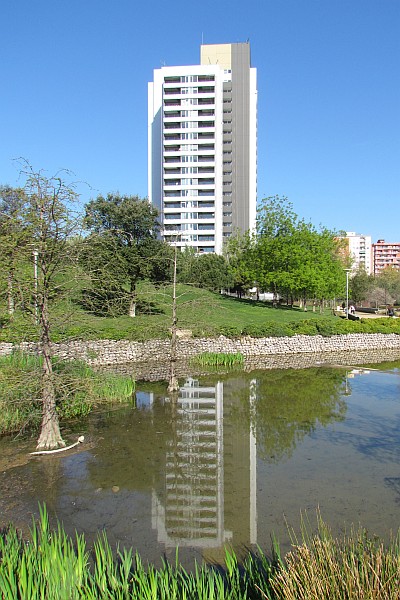 same building as seen from the Diagonal Mar Park