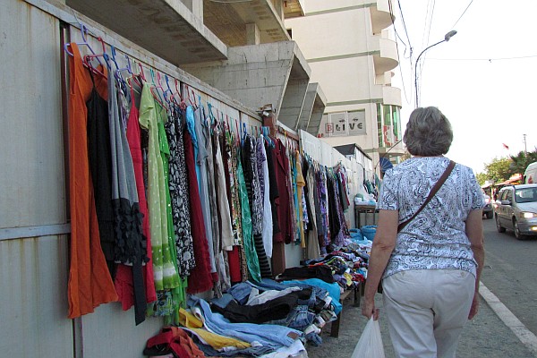 used clothing for sale