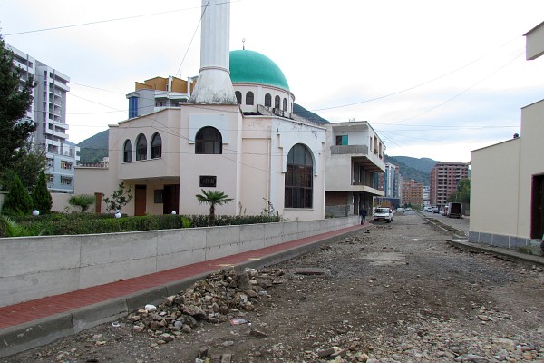 a new street under construction next to the mosque in Lezhe