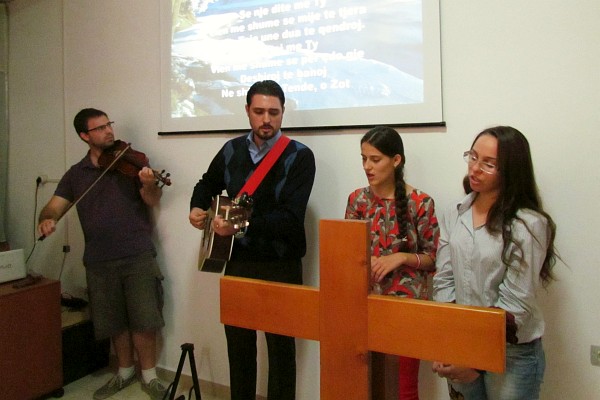 praise group leading in singing