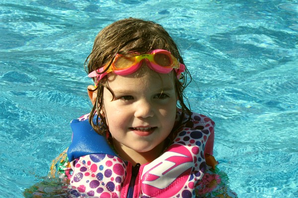 Sydney is enjoying the pool
