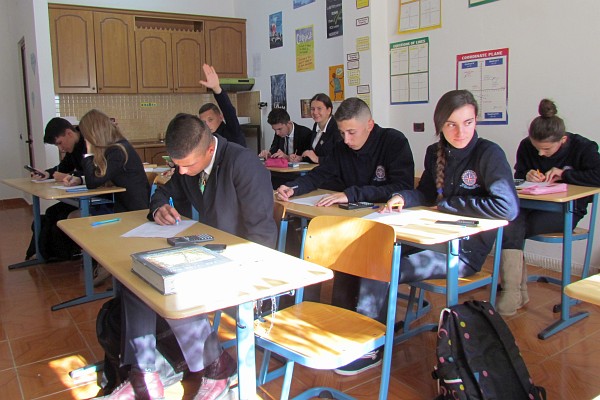 my physics 12 class working on a quiz