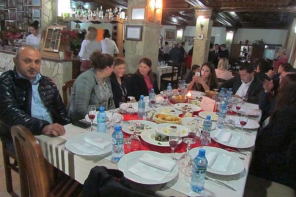 another table at the fundraiser