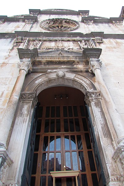 one of the oldest churches along Placa Stradun
