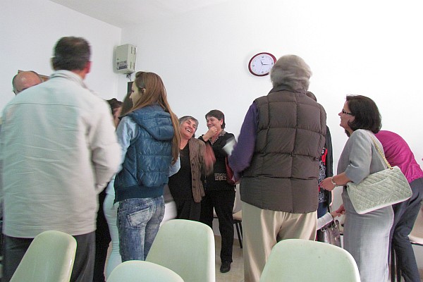 good conversaitons take place after church