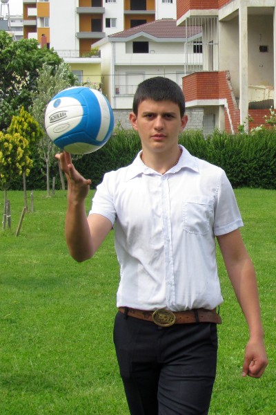 showing off with the volleyball