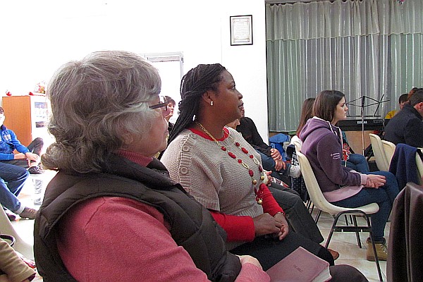Elsie and Norma Teles in church