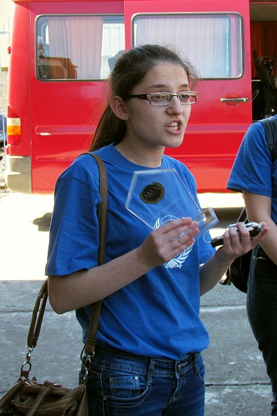 Inda with her best delegate prize gave an impromptu pep talk
