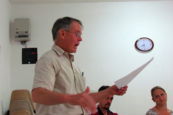 Allen Umble reads a Longfellow's poem