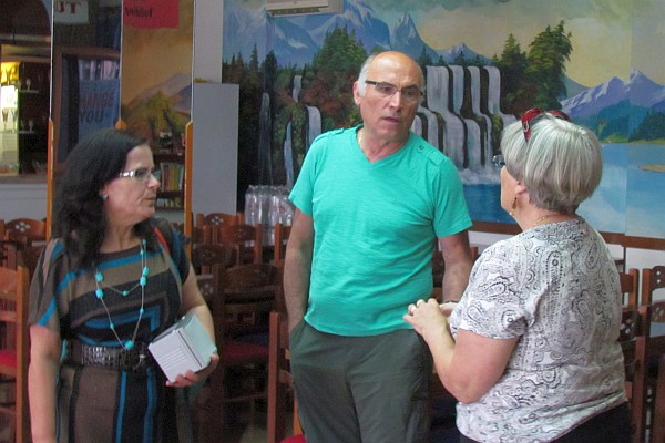 Klementina, Dini and Linda Miller