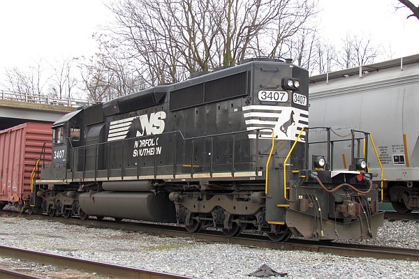 NS 3407 locomotive, Harrisonburg, VA, USA