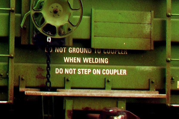 welders beware of where you place your ground