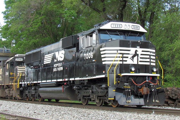 NS 7006 at the yard in Harrisonburg