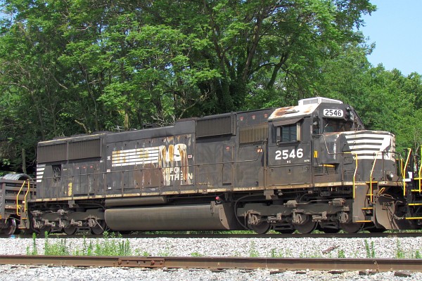 NS 2546 locomotive