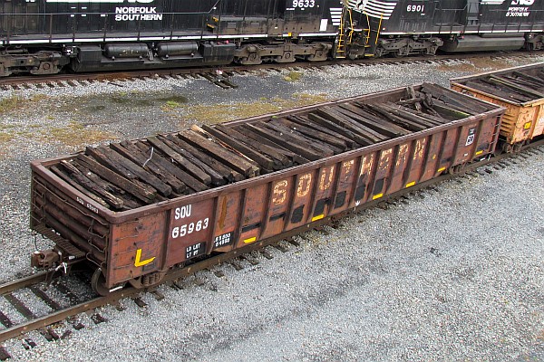 gondola car with rail ties